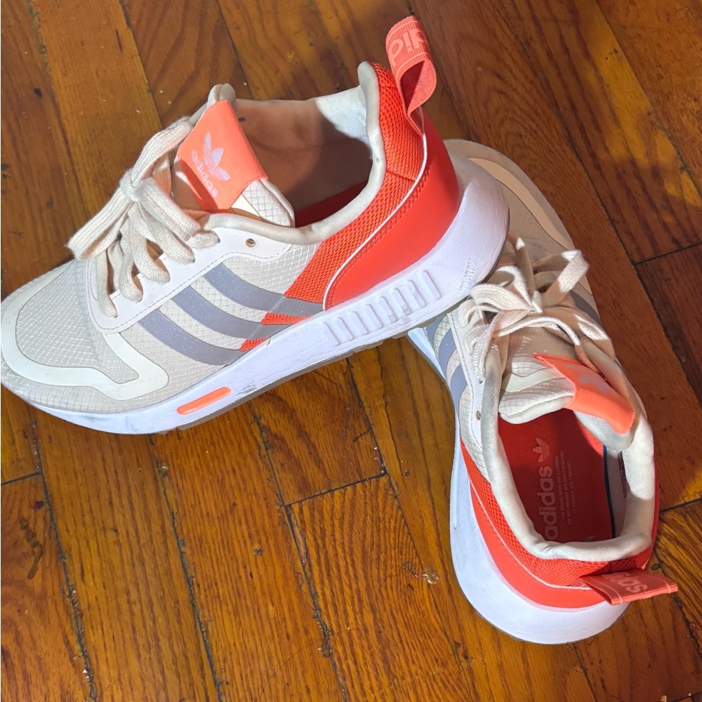 Adidas White and Orange Sneakers Modern Athletic Design